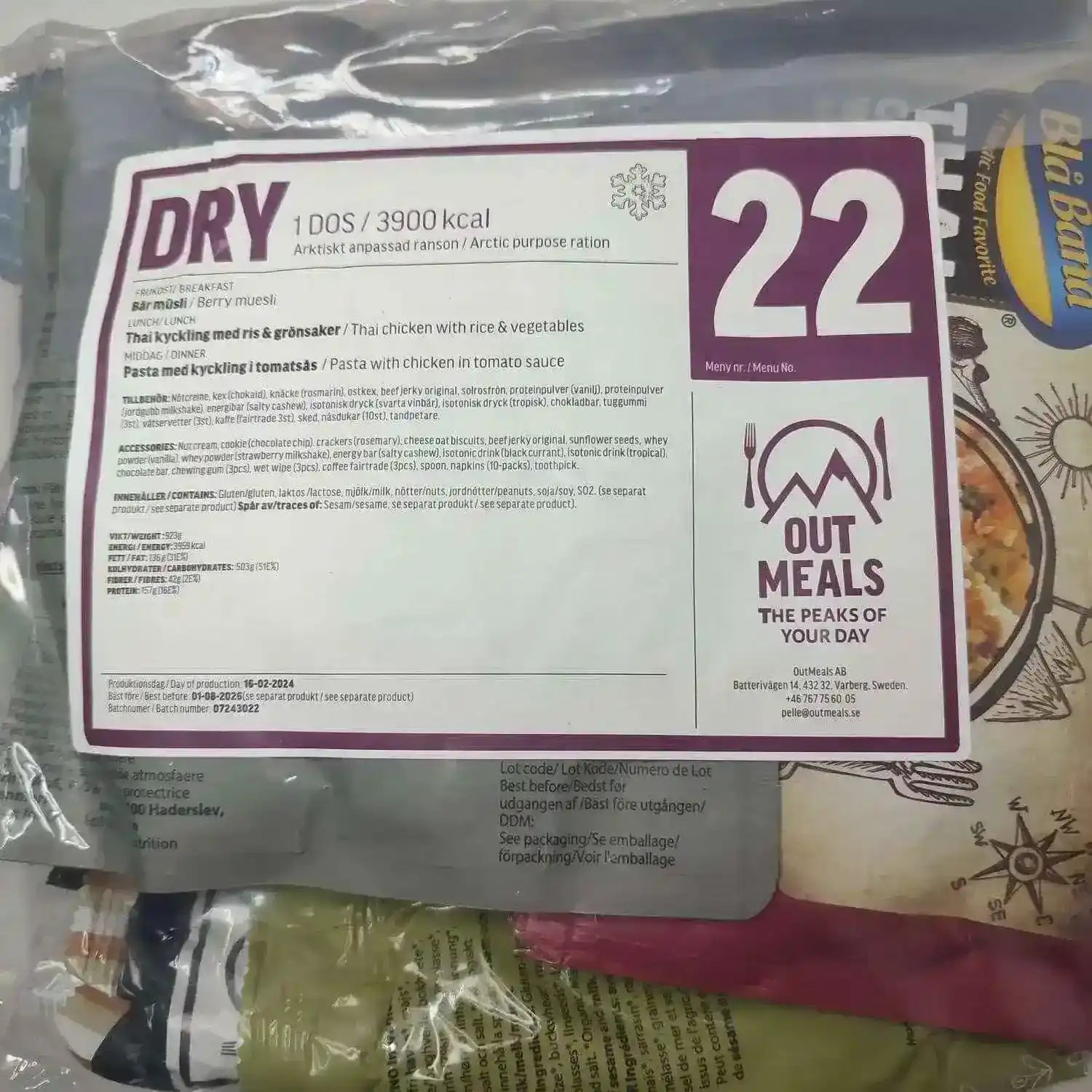 Bandeja MRE seca DRY 22 con menú 1 dos raciones 3900 kcal, envase morado.